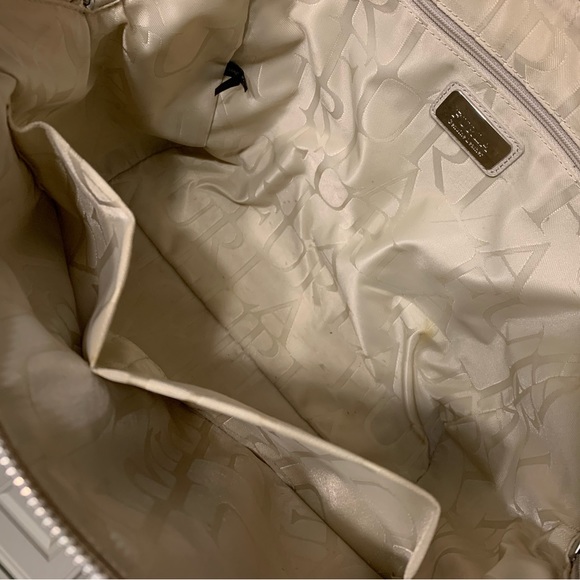 Furla Cream Ivory White Pebble Leather Crossbody, Handbag, Satchel - Picture 9 of 12